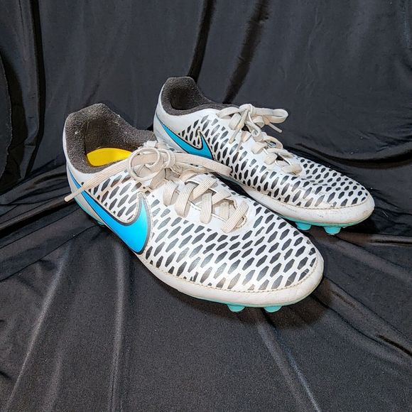 Nike Other - NIKE MAGISTA OPUS SG-PRO SOCCER CLEATS SIZE 2.5 GREY TURQUOISE BLACK 649233-041